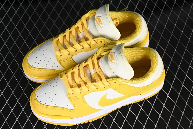 All Categories Nk SB Dunk Series Nk SB Dunk Low Low-top sneakers Cost-effective version Nk Dunk Low Twist "Vivid Sulfur" lemon yellow variant style SB low-top casual sneakers DZ2794-100